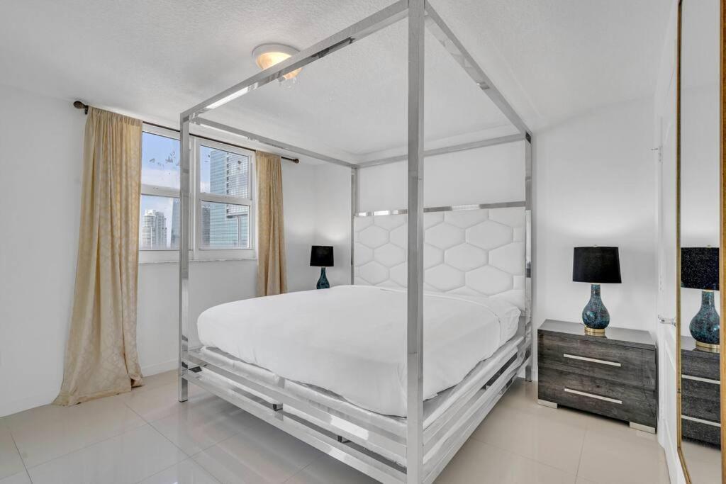 Apartamento Luxurious Private Unit With Parking Miami