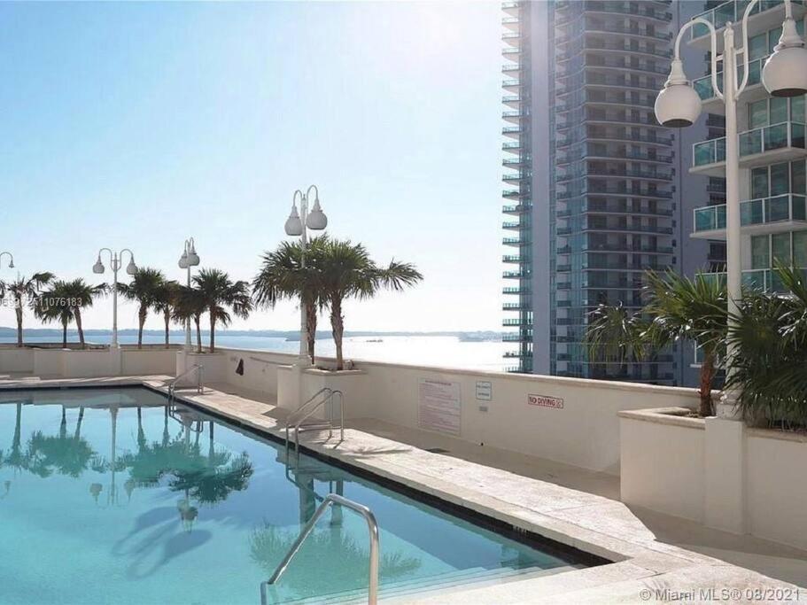 Luxurious Private Unit With Parking Apartamento Miami
