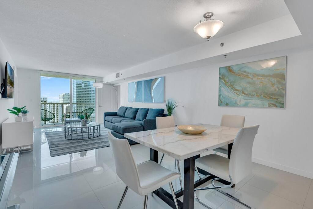 Apartamento Luxurious Private Unit With Parking *